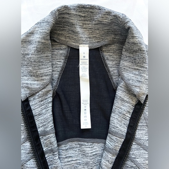 Lululemon Gray Black Define Jacket Full Zip Gorpcore sport Gym Athletic 6 S - Picture 7 of 11